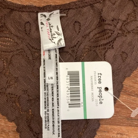 FREE PEOPLE INTIMATELY Racerback Bralette Lace Bralette WOMENS
SIZE L - Picture 7 of 9